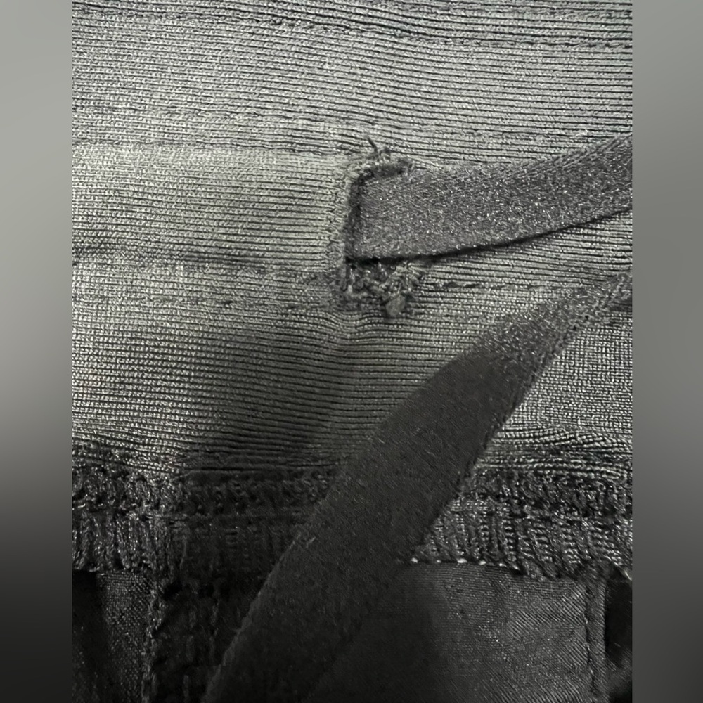 RVCA Affiliate Athletic Shorts - Black Size XXL - Picture 8 of 16